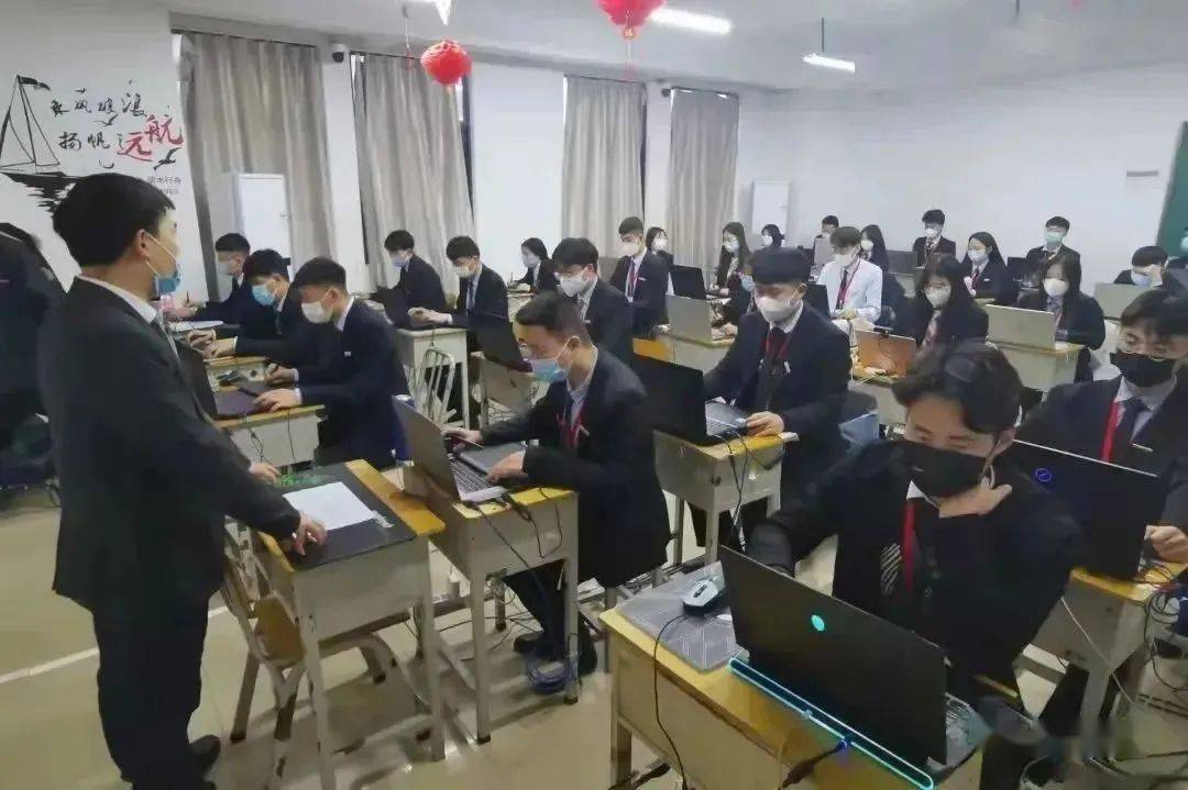 八维教育IT计算机培训学校介绍