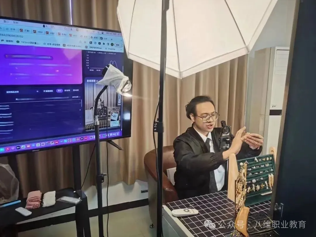 普通人想进入直播行业需要什么条件？