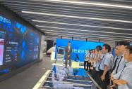 2025 智能制造缺人？八维教育打造复合型人才培养新路径