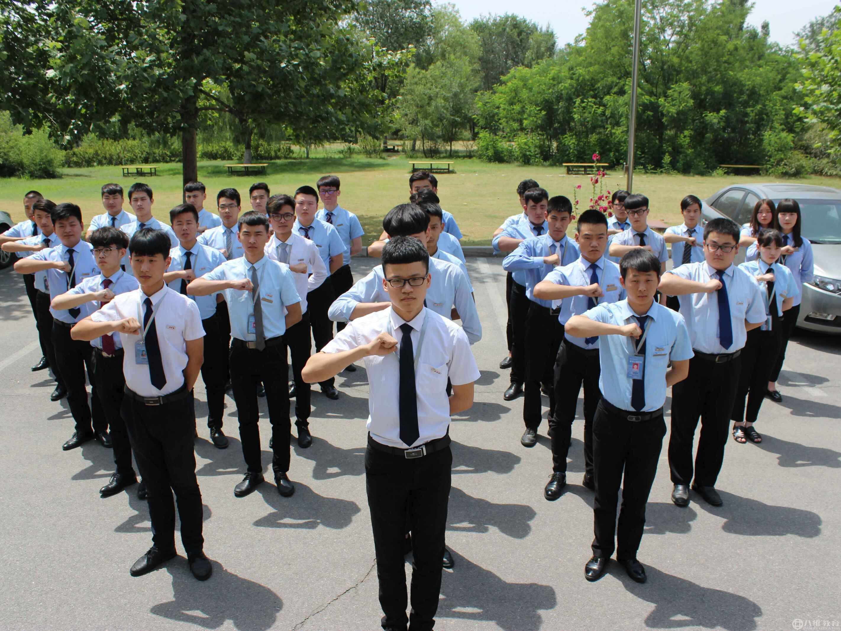 男孩学技术学什么好，看这5个行业有兴趣没